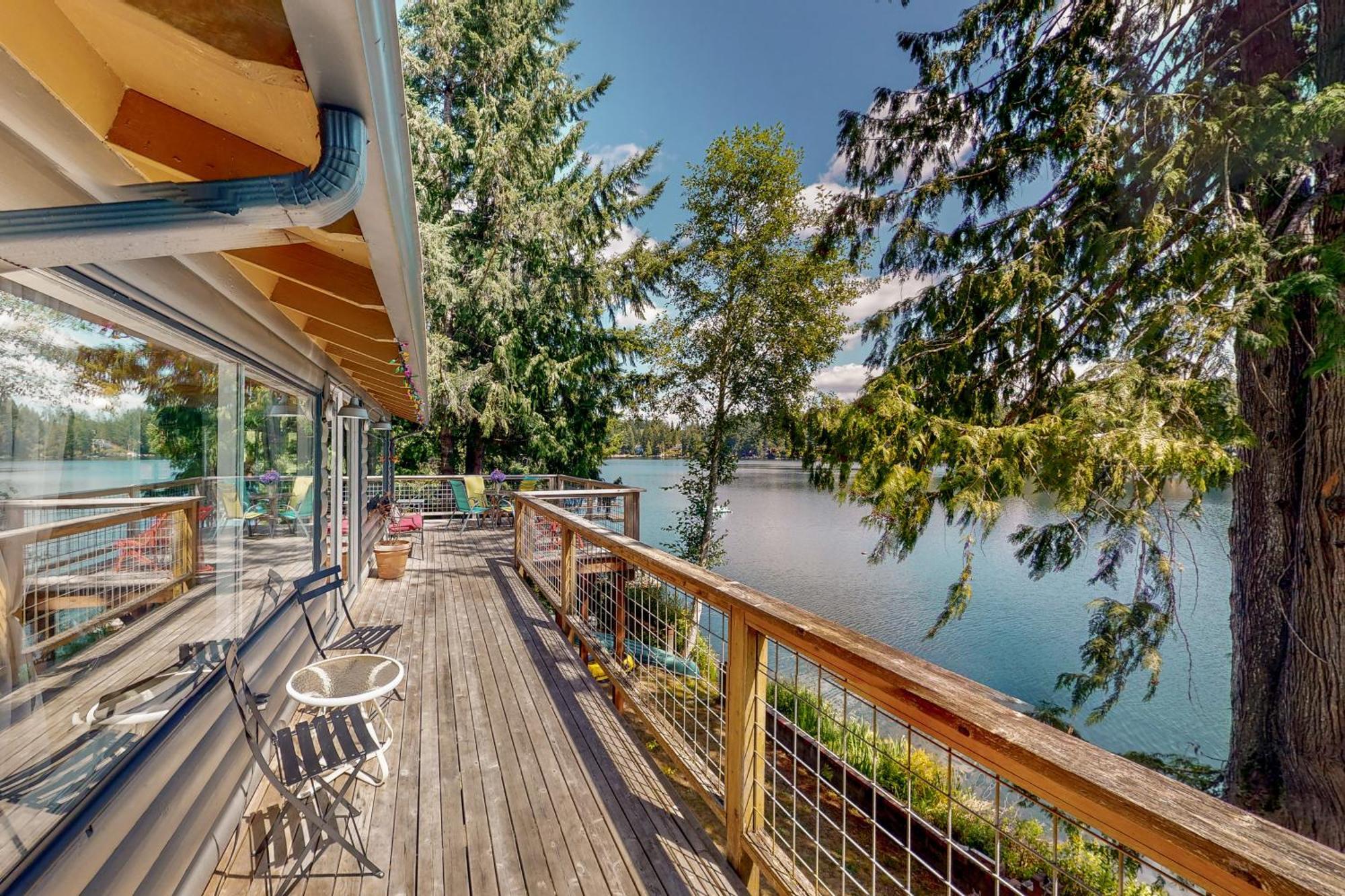 Lake Benson Rendezvous Grapeview Екстер'єр фото