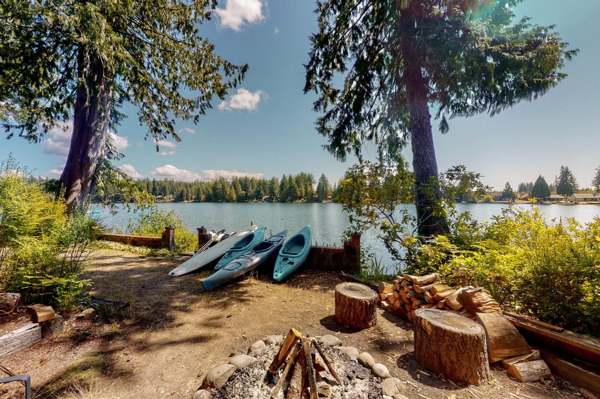 Lake Benson Rendezvous Grapeview Екстер'єр фото
